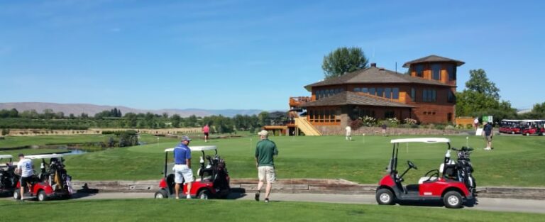 Golf Carts at Apple Tree Golf Course